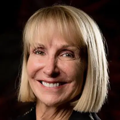 DrLorriBeaver-Mandekic-420x420